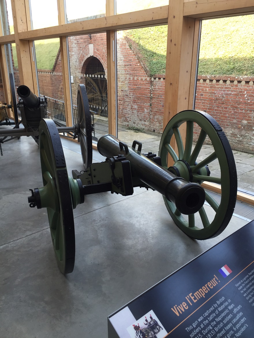 ENGLAND - Fort Nelson